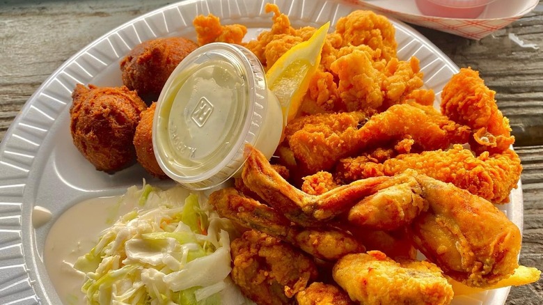 Fried food and coleslaw plate at Lone Cabbage