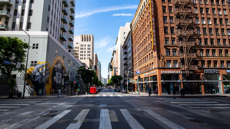 Busy streets in the heart of DTLA
