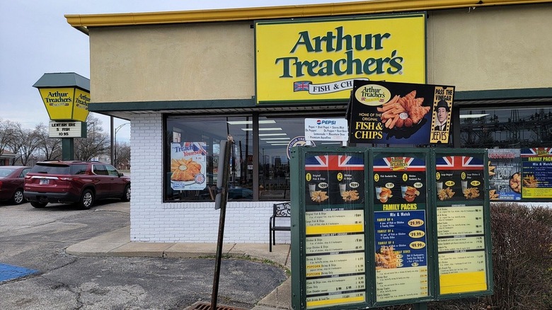 The exterior of Arthur Treacher's Fish & Chips
