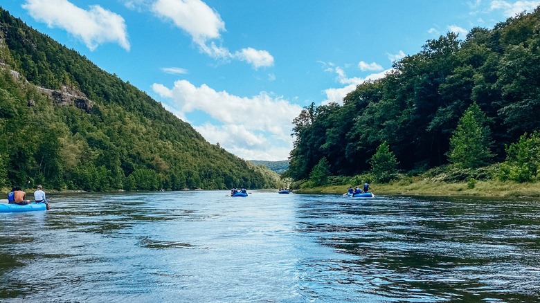 Rafting on the Delaware River on a sunny day
