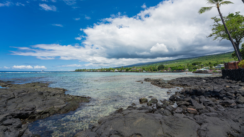 Kahalu'u Beach landscape in O'ahu, Hawaii