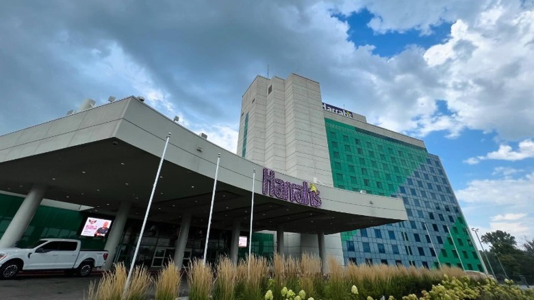 Exterior of Harrah's Hotel and Casino in Iowa