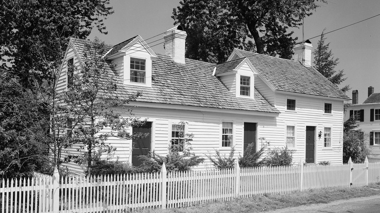 Ship-Carpenter's House, Bethel