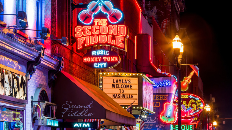 Neon signs on the Broadway of Nashville, Tennessee, USA