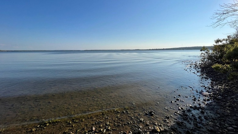 Photo of shore at Bernice area at Grand Lake State Park