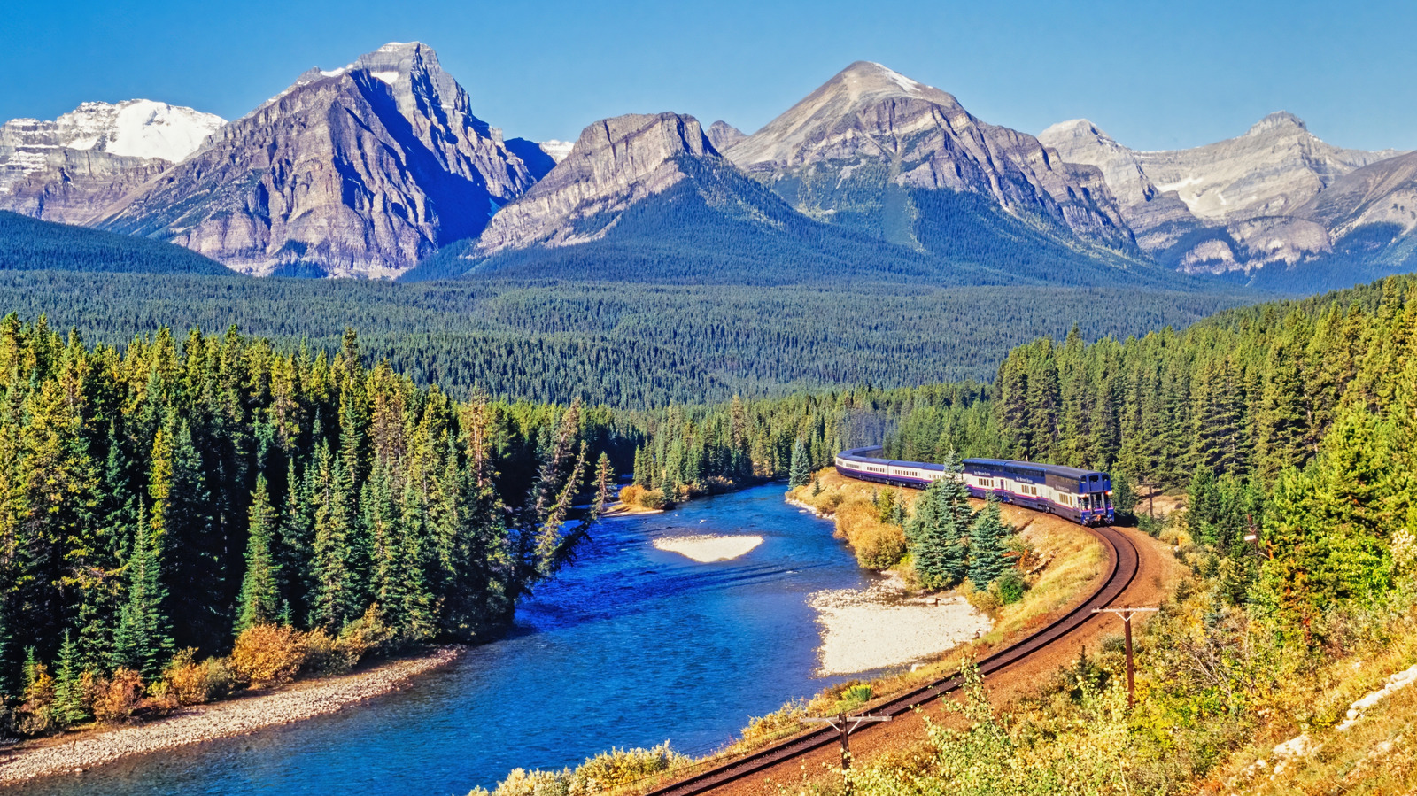 This Trending Extravagant Train Riding Style Is Becoming Even More Popular With Travelers