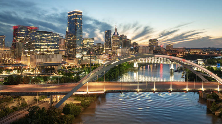 A view of the downtown Nashville skyline and the Cumberland River