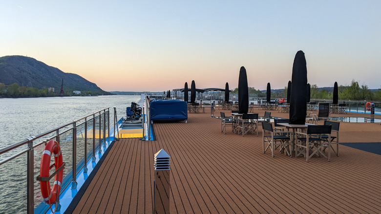 AmaMagna's empty sun deck
