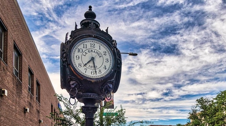 La Grange city clock