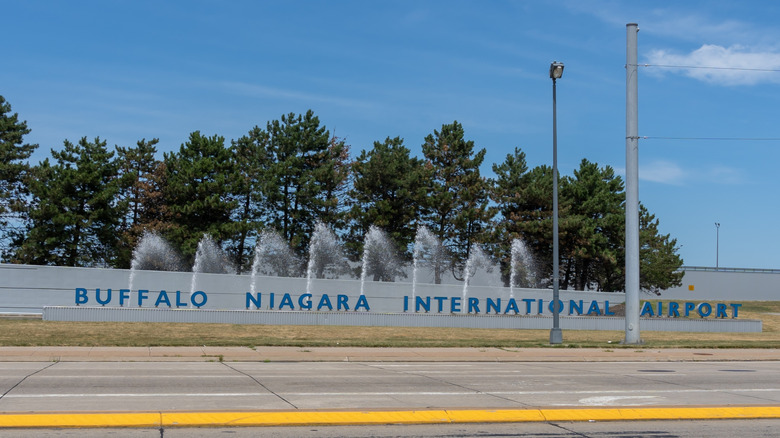 Buffalo Niagara International Airport sign and fountains