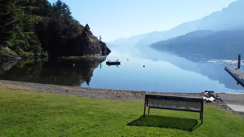 Skamania Coves bench overlooks cove, dock, and Columbia River