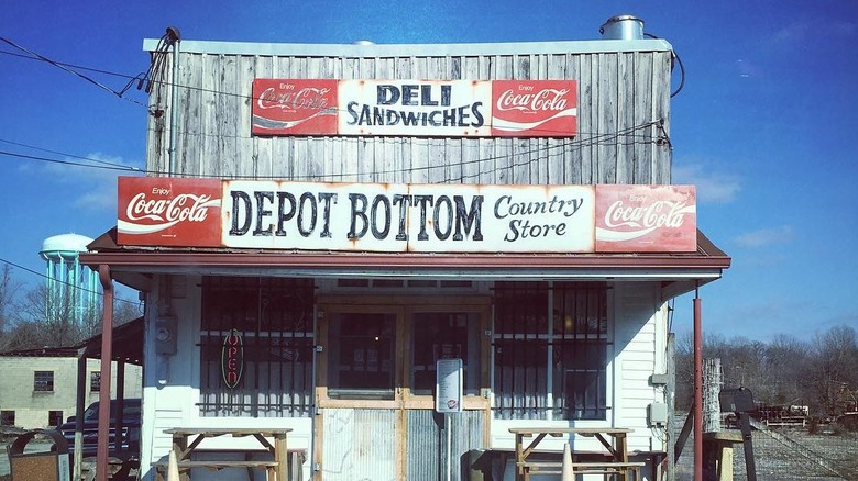 An exterior shot of hidden McMinnville gem, Depot Bottom Country Store