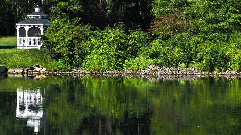 Small white gazebo on Oneida Lake