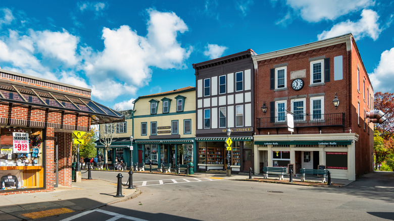 Stores line street on sunny day in Bar Harbor, Maine