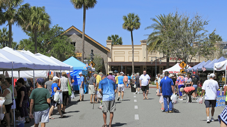Farmers market in The Villages