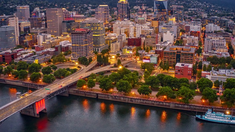 Aerial view of Portland, Oregon, at dusk