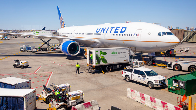 United Airlines plane at New Jersey airport