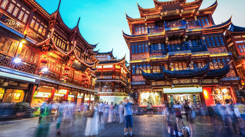 Chinese pagoda architecture, blurry people