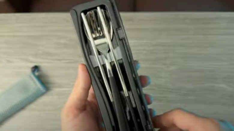 Travel cutlery with chopsticks set