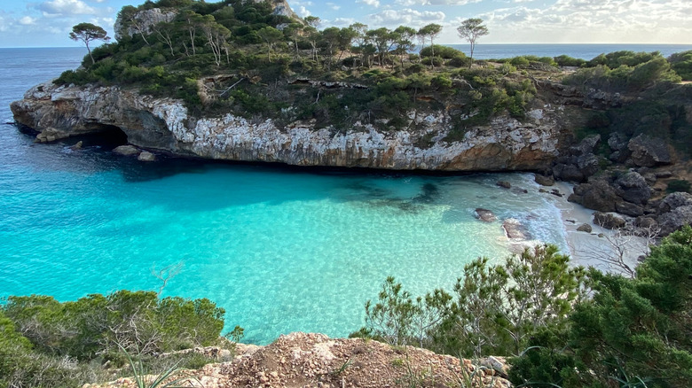 Side view of Cala des Moro in Mallorca