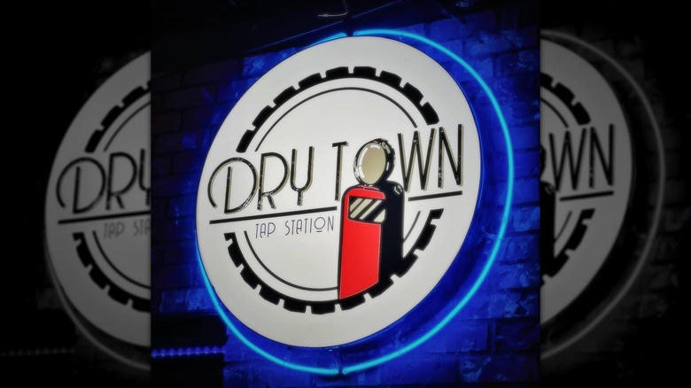 Dry Town Tap Station Logo in Monmouth