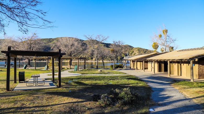 Picnic facilities at Silverwood Lake State Recreation Area, California