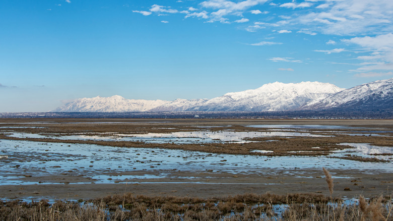 The Wasatch Mountains along Famington Bay in Utah