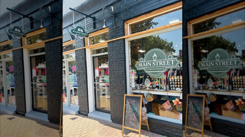 exterior of Main Street Creations, store in downtown Festus, Missouri