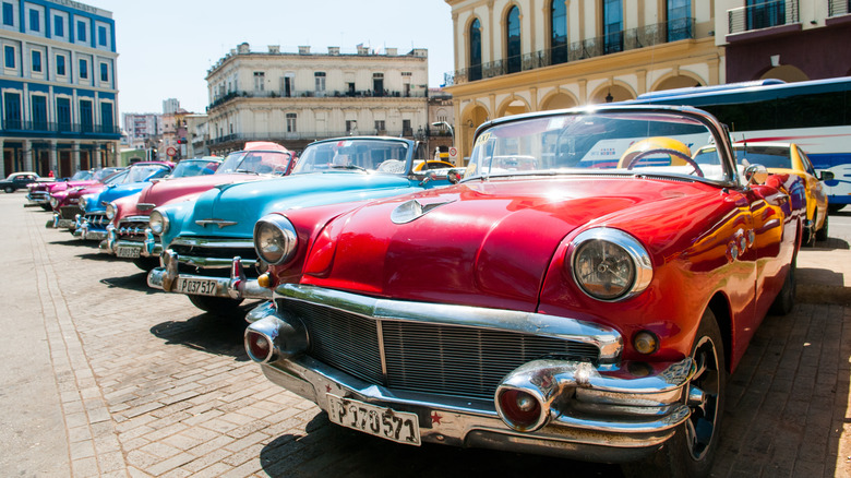 Classic American cars in Cuba