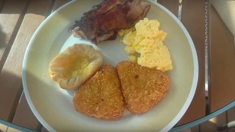 Breakfast on a cruise ship