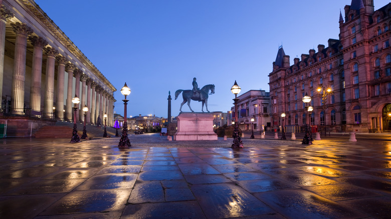 St. George's Plateau in central Liverpool in the rain