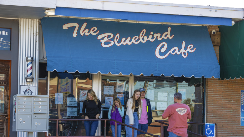 People at the famous Bluebird Cafe in Nashvile