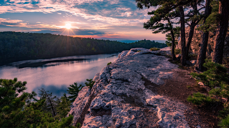 Cliffs around Lake Minnewaska