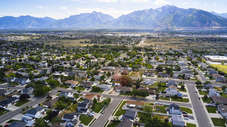 Aerial view of suburban Murray, Utah, with mountains in the background