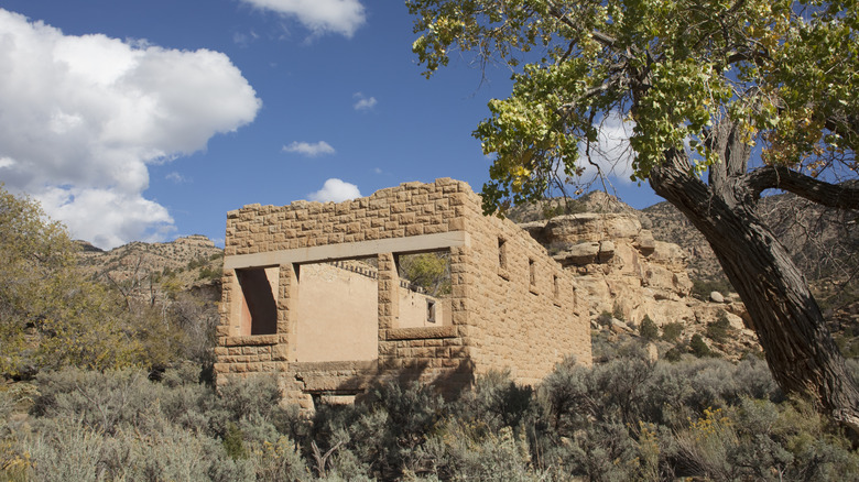 An abandoned building from 1911 in Sego ghost town, Utah