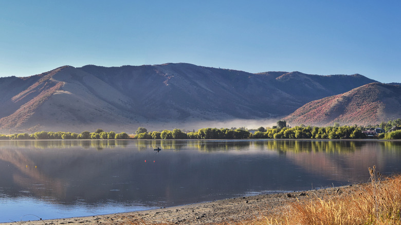 Mantua Reservoir with mountains in the distance