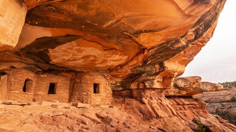 Bears ears prehisotric structures blanding utah