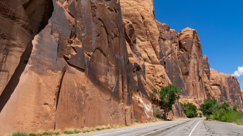 Wall Street Area of Potash Road
