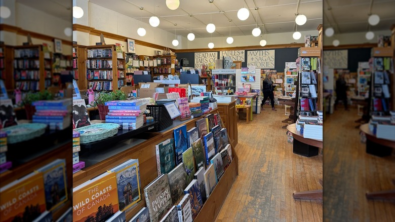 Blue Heron Books in Uxbridge, Ontario