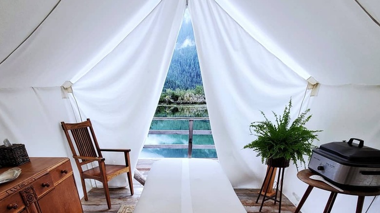 The waterside treatment room at the Healing Grounds Spa at Clayoquot Wilderness Lodge