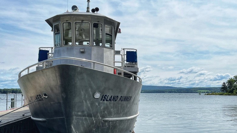 The Island Runner ferry to Burton Island State Park