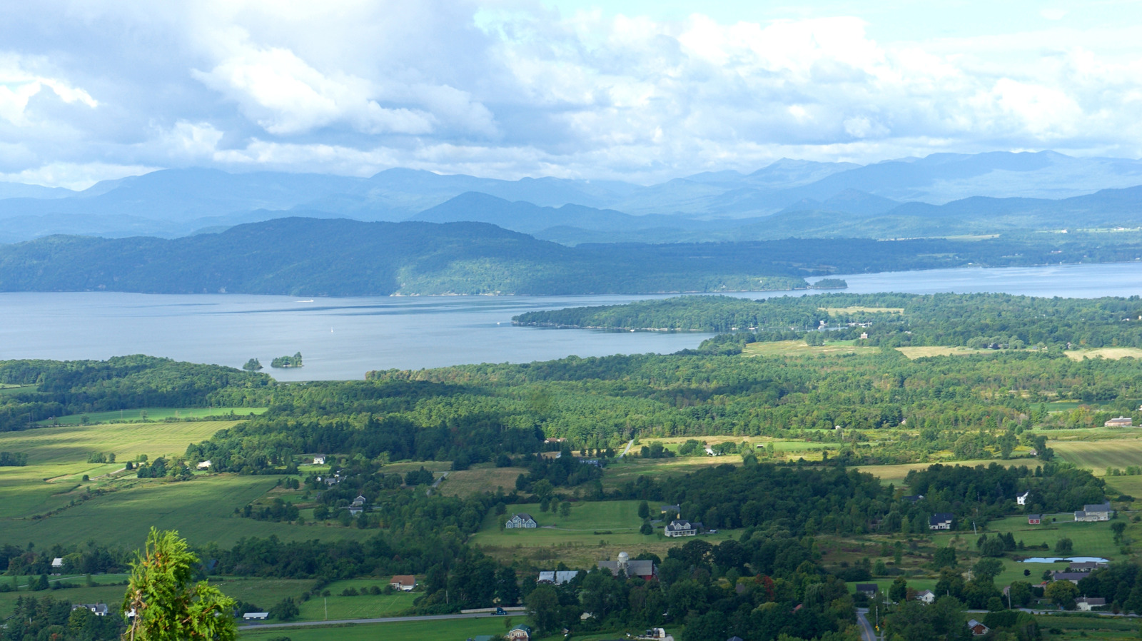 Visit Mt. Philo: Explore Vermont’s Oldest State Park