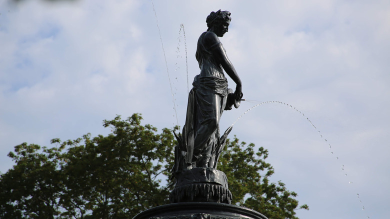 The fountain in Taylor Park in Saint Albans, Vermont