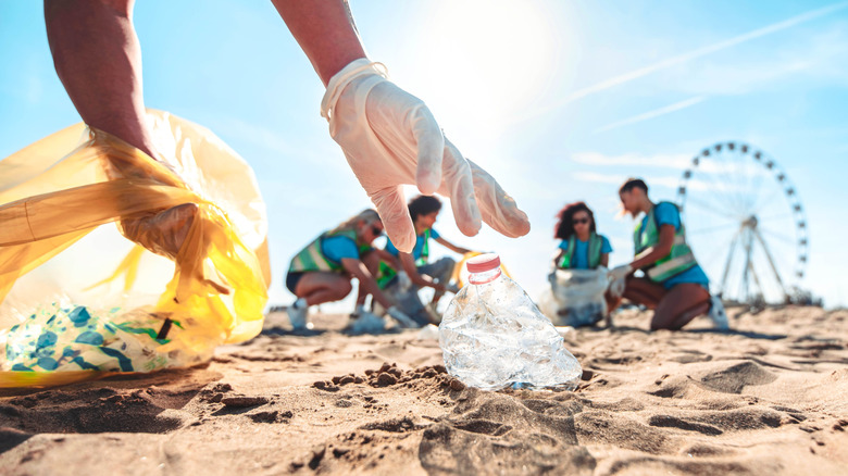 Volunteers cleaning up a beach