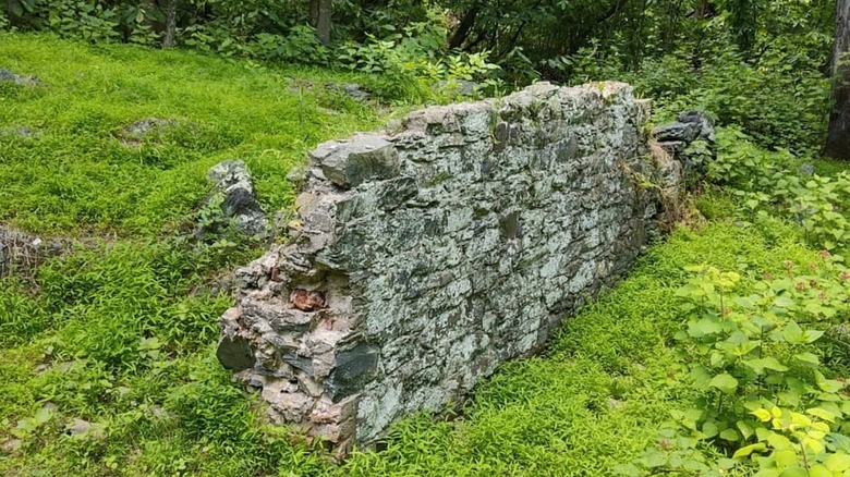 Stone wall ruins in Matildaville