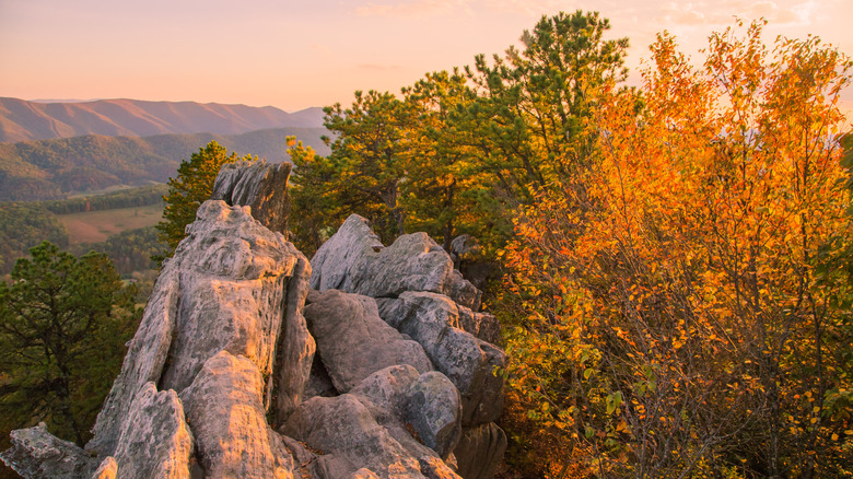 Dragons Tooth hike along the Appalachian Trail near Catawba, VA