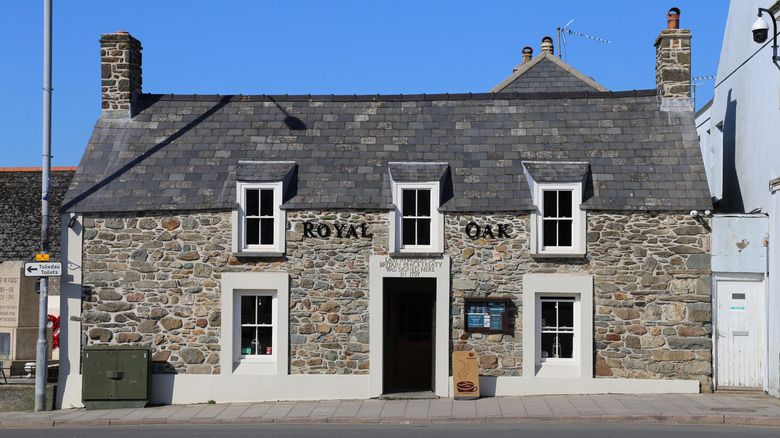 The Royal Oak stands in the heart of Fishguard
