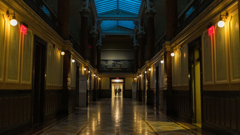 The halls of the National Portrait Gallery at night