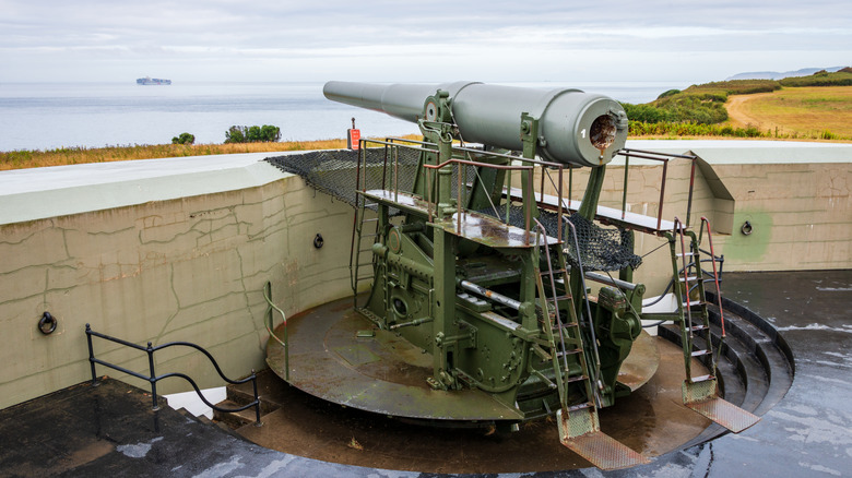 A cannon turret at Fort Casey State Park