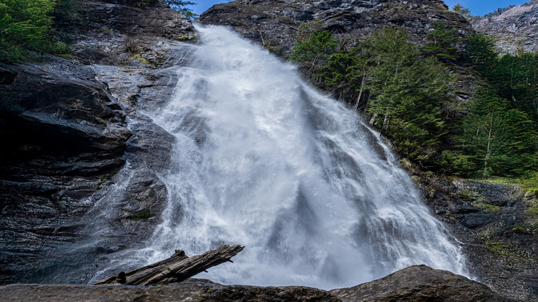 Rocky brook falls between a rocky landscape in Washington State